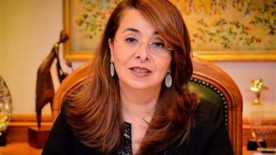 غادة والي تستعرض سير عمل برنامج (سكن كريم)