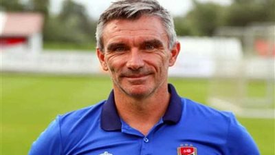 كارتيرون يتسلم تقرير اللاعبين الغائبين