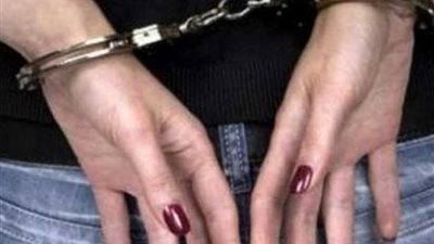 حبس المتهمة بالقاء طفليها في البحر اليوسفى بـ