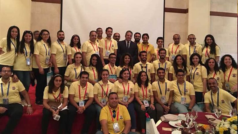 العناني يشارك في