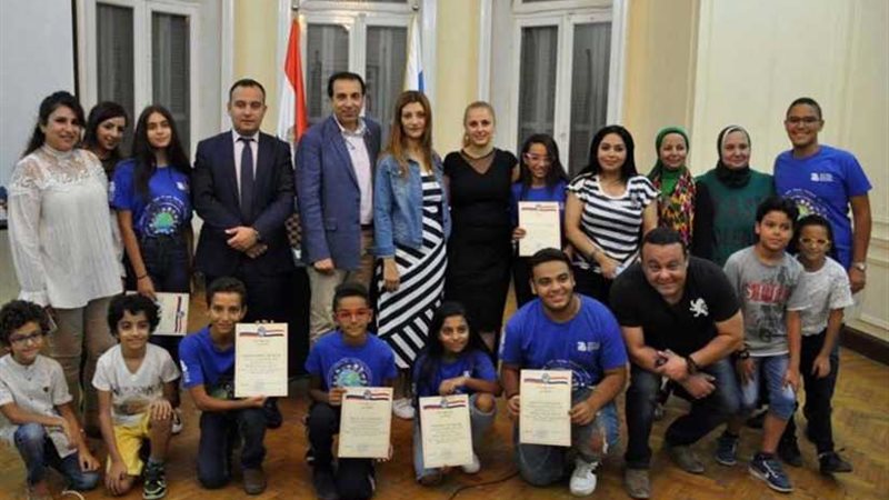 روسيا تدعو أطفال