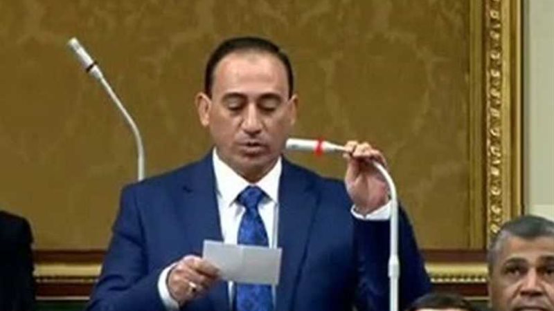 وكيل نقل النواب يطالب