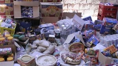 ضبط 74 طن مواد غذائية غير صالحة بالبحيرة