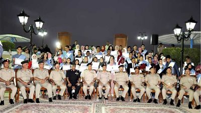 القوات المسلحة تكرم الطلبة المتفوقين دراسياً وتوجه التحية لأسرهم