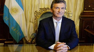 رئيس الأرجنتين يدعو صندوق النقد الدولي للإفراج عن دفعة من القروض المتفق عليها