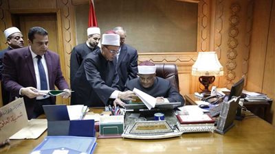 وكيل الأزهر يعتمد نتيجة الدور الثاني للثانوية الأزهرية