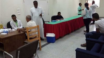 تحيا مصر يبدأ المسح الشامل لفيروس سي بالزينية الأقصر (صور)