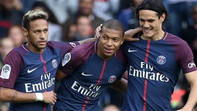 باريس سان جيرمان يتصدر الدوري الفرنسي بفوزه على نيم أولمبيك