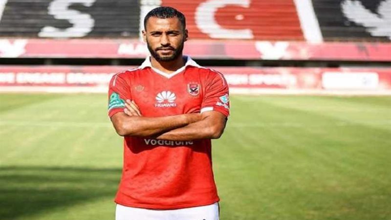 ثنائي الأهلي يخضعان