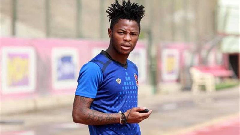 الأهلي يعلن انتقال