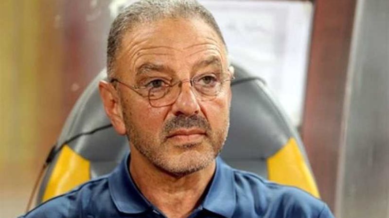 22 لاعبا في معسكر