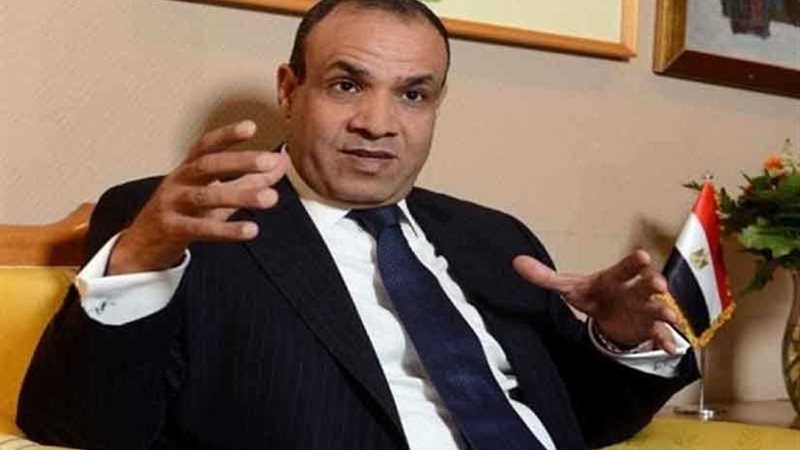سفير مصر ببرلين يبحث