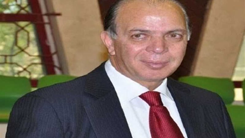 رئيس نادي النجوم