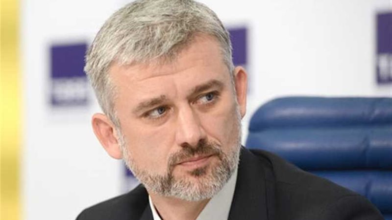 مصرع شخص وجرح 18