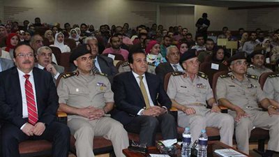 القوات المسلحة تنظم مؤتمر لتنمية قدرات كوادر شباب أطباء الأسنان