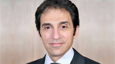 المتحدث الرئاسي: الرئيس وقع عقود مشروعات تنموية قيمتها ١٨.٣ مليار دولار مع شركات صينية