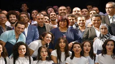 وزيرة الثقافة تحتفل مع الجمهور بتخرج الدفعة الاولى لورشة ابدأ حلمك المسرحية