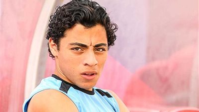 الأهلي يوقع عقوبة مالية على أكرم توفيق