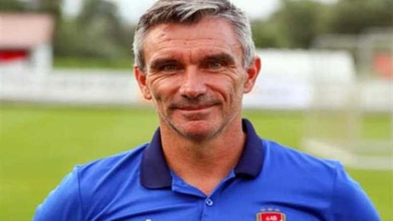 كارتيرون يعلن تشكيل