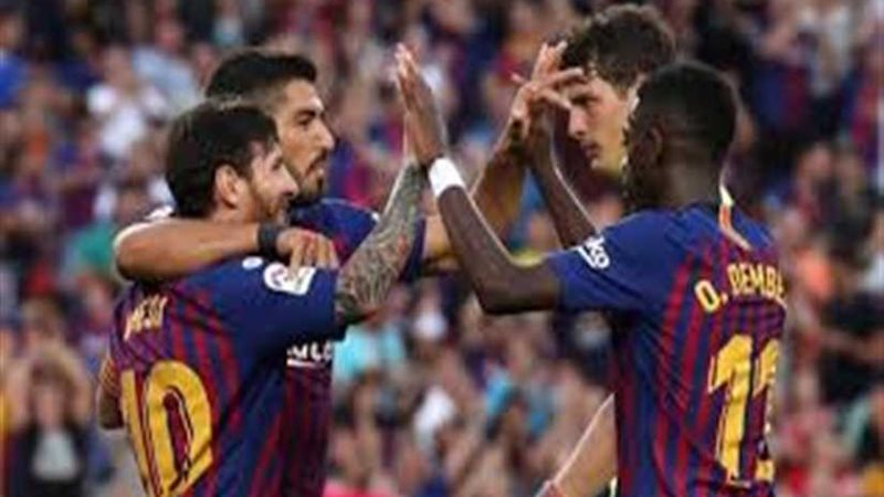 برشلونة يتصدر الدوري