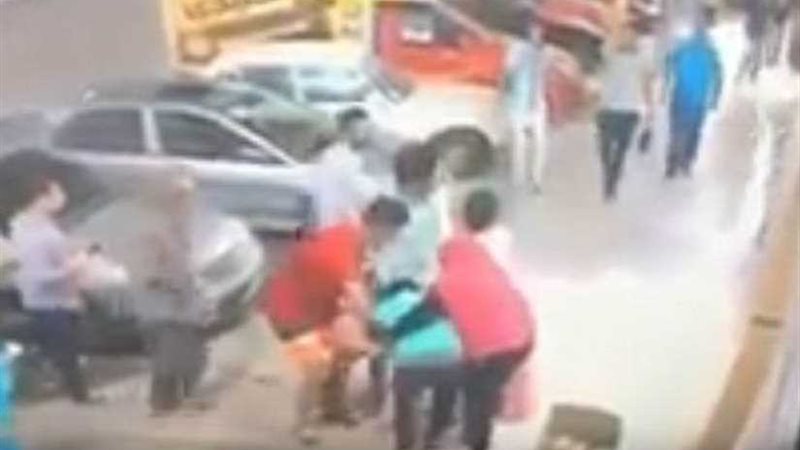 بالفيديو.. حارس عقار