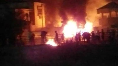 الوكالة العراقية للأنباء: احتراق مبنى مديرية بلديات البصرة