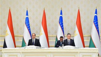 السيسي و ميرضيائيف يشهدان مراسم التوقيع على عدد من الاتفاقيات ..