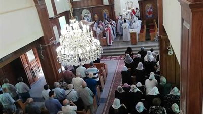 كنيسة مارجرجس بطنطا تقيم قداس الأربعين لـ