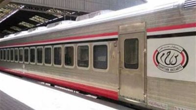 معاناة ركاب قطار 921 vip