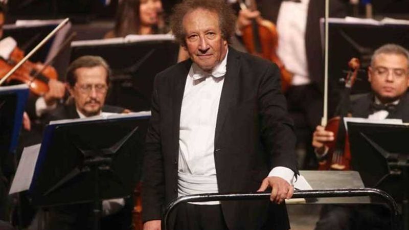 ستون عامًا من العطاء