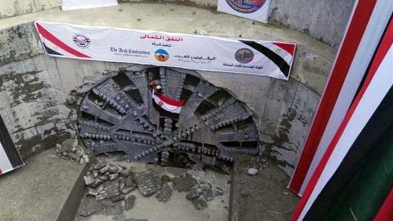 الاستعلامات: إشادة