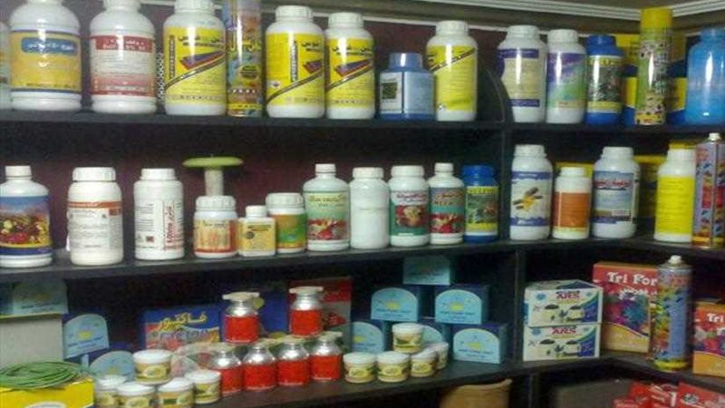 ضبط 1144 عبوة مبيدات