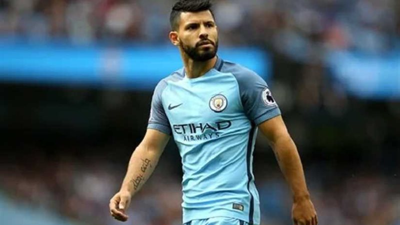 أجويرو لاعب الشهر