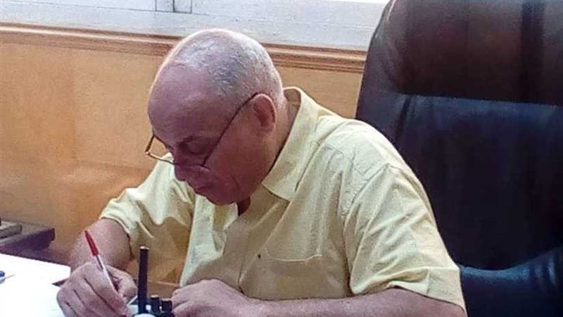 إحالة الموظفين المزوغين