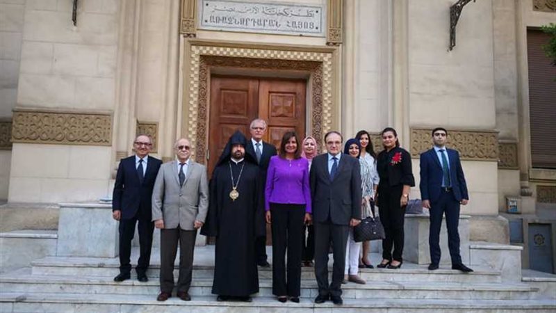 للاحتفاء بالمصريين