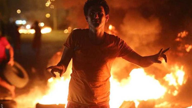 حرق عدد من مقرات