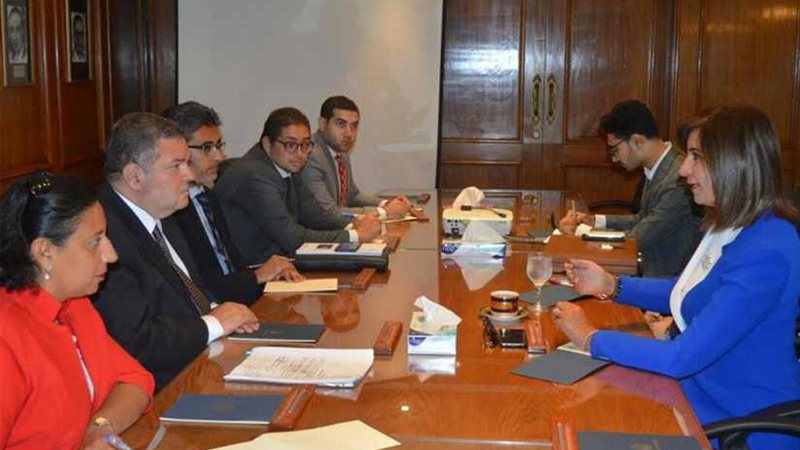 الحكومة تخطط للتأمين