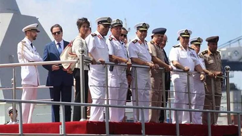 القوات البحرية تحتفل