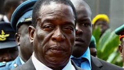 رئيس زيمبابوي يقدم الحكومة الجديدة