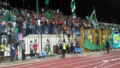 جماهير الاتحاد السكندري تحتشد بإستاد الإسكندرية لمؤازرة الجهاز الفني واللاعبين