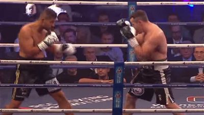 شاهد.. تركي يتعرض لهزيمة مذلة أمام ملاكم روسي