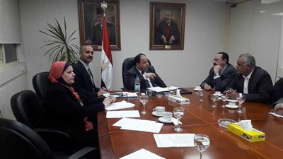 مايسة عطوة: محمد معيط أول وزير مالية يستمع لمطالب العاملين بالضرائب والبنك الزراعي بجلسة حوارية