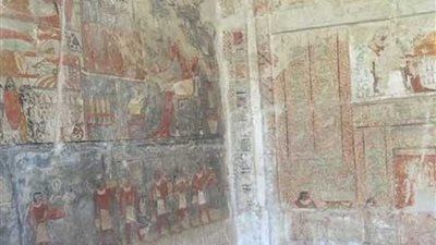 الآثار: مقبرة 