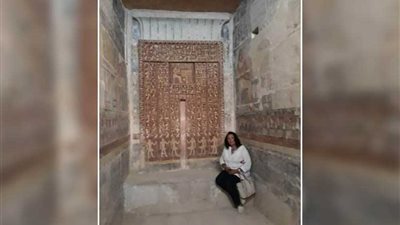 افتتاح مقبرة 