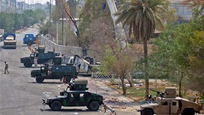 وصول تعزيزات عسكرية لمحافظة البصرة العراقية لفرض الأمن