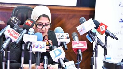 وزيرة الصحة: برنامج قومي لعلاج التهاب الأعصاب الطرفية ضمن حملة مسح فيروس 