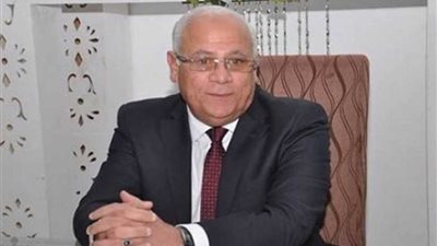 محافظ بورسعيد يوجه بإزالة الإشغالات