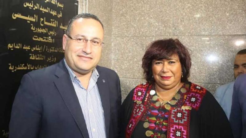 بالصور.. وزيرة الثقافة