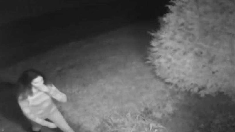 احتجاز فتاة واغتصابها