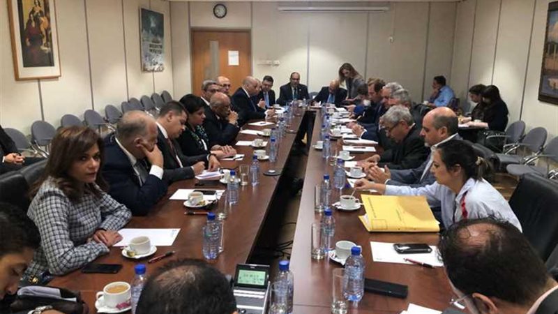 برنامج مكثف للوفد